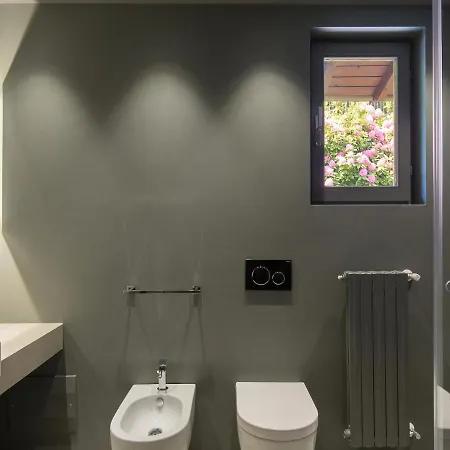 Vila Falcone 3 Bedrooms 6 Pax Belgirate