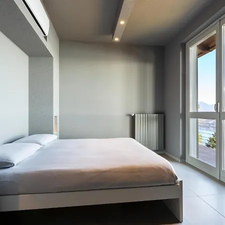 Falcone 3 Bedrooms 6 Pax Vila